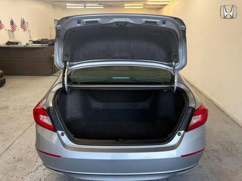 Used 2018 Honda Accord LX image 31