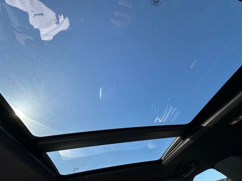 Used 2023 Ford Explorer ST w/ Equipment Group 401A image 21