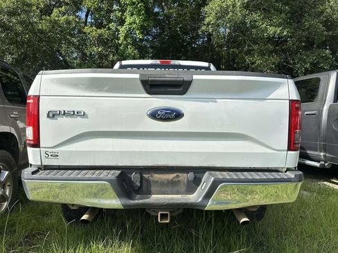 Used 2017 Ford F150 XL w/ Equipment Group 101A Mid AWD/4WD image 10