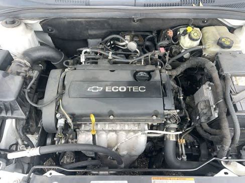 Used 2011 Chevrolet Cruze LS w/ Connectivity Package image 18