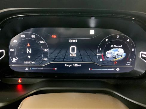 Used 2022 GMC Yukon Denali image 26