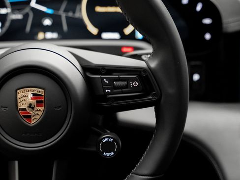 Used 2023 Porsche Taycan GTS image 42