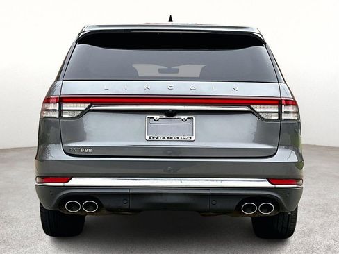 Used 2023 Lincoln Aviator Reserve w/ Equipment Group 201A image 7