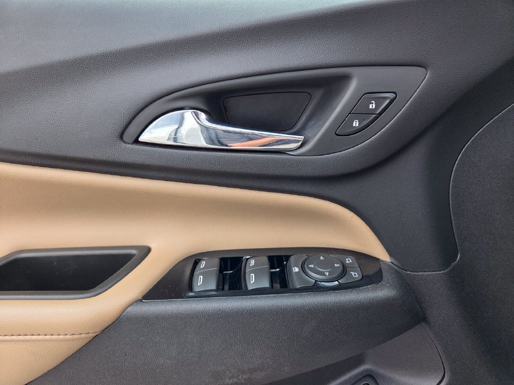 Certified 2024 Chevrolet Equinox Premier FWD image 24