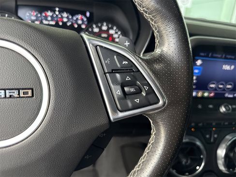 Used 2022 Chevrolet Camaro SS image 23