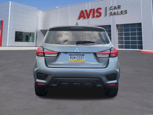 Used 2025 Mitsubishi Outlander Sport SE AWD/4WD image 9