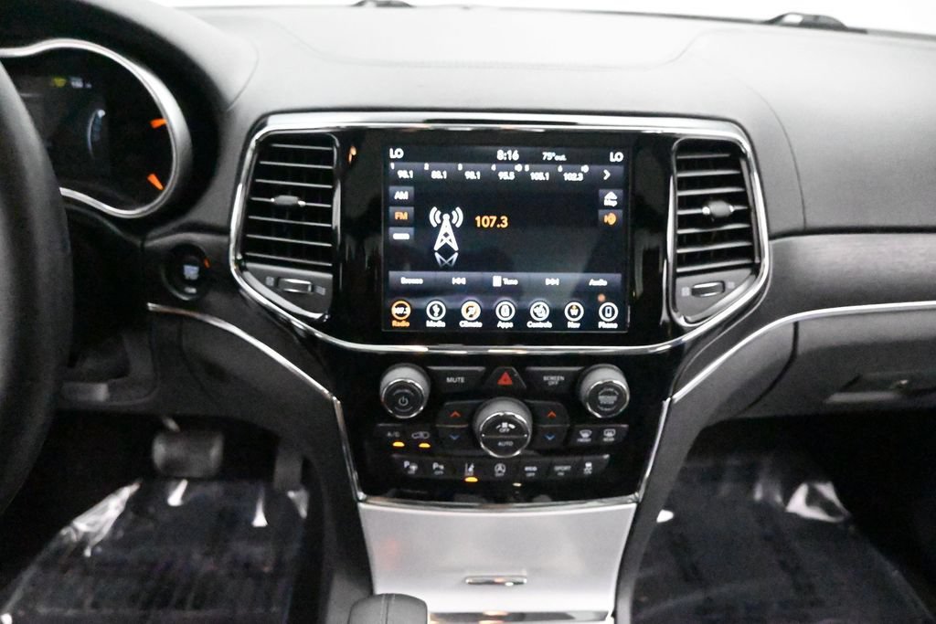 Used 2019 Jeep Grand Cherokee Summit AWD/4WD image 14