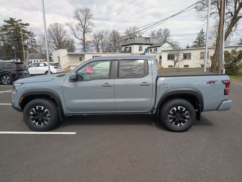 Used 2024 Nissan Frontier PRO-4X w/ Technology Package image 8