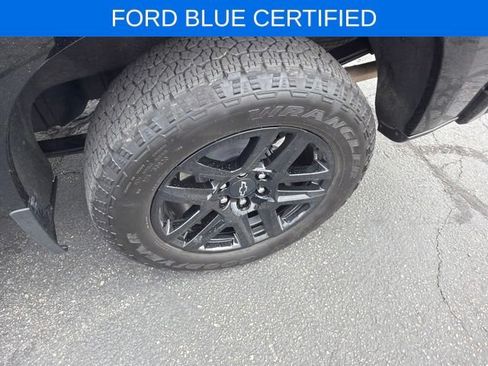 Used 2022 Chevrolet Silverado 1500 High Country w/ Technology Package AWD/4WD image 24