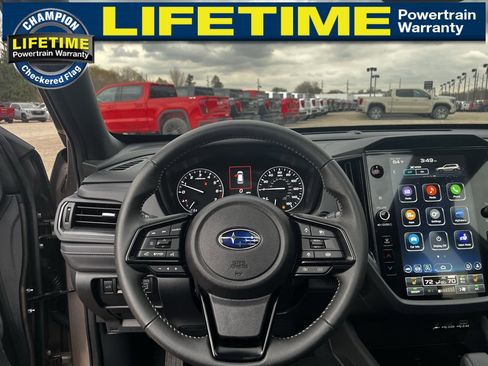 Used 2025 Subaru Forester Premium image 22