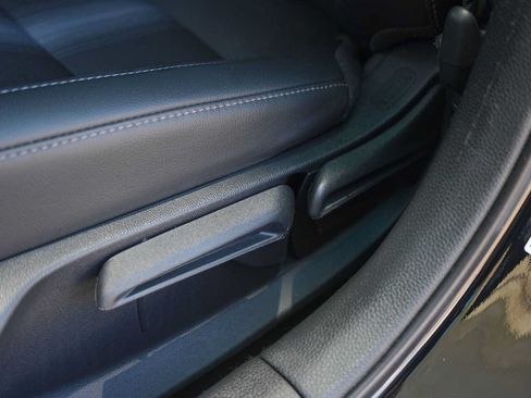 Used 2025 Honda Civic Sport image 12