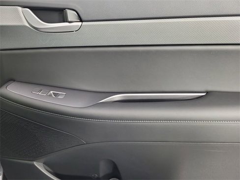 Certified 2025 Hyundai Palisade SEL image 23