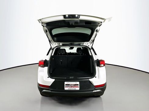 Used 2024 Chevrolet TrailBlazer LS w/ LS Convenience Package image 34