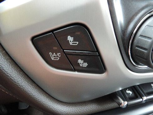 Used 2014 GMC Sierra 1500 SLT w/ SLT Crew Cab Value Package image 20