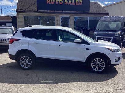 Used 2019 Ford Escape SE