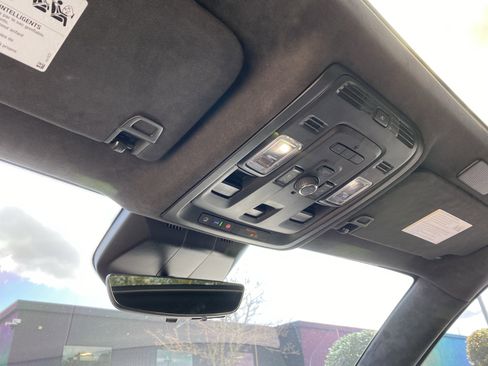 Used 2023 Cadillac Escalade V image 22