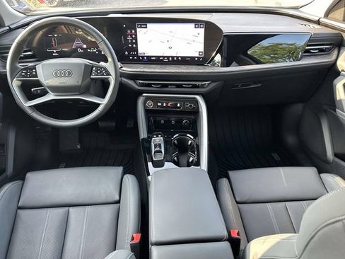 Certified 2025 Audi Q5 Premium w/ Premium Plus AWD/4WD image 16