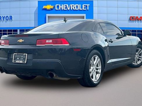 Used 2015 Chevrolet Camaro LS RWD image 5