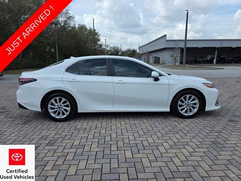 Used 2023 Toyota Camry LE image 12