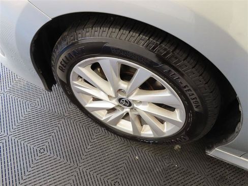 Used 2023 Toyota Camry LE FWD image 6