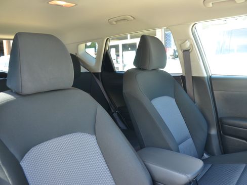Used 2025 Kia Soul LX w/ LX Technology Package FWD image 30