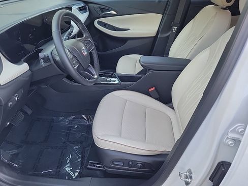 Certified 2025 Buick Encore GX Avenir w/ Avenir Technology Package FWD image 11