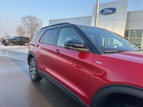 New 2026 Ford Explorer ST-Line image 7
