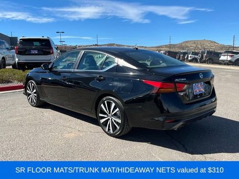 Used 2020 Nissan Altima 2.5 SR image 3
