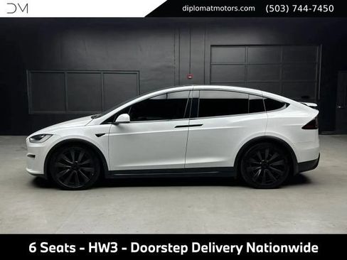 Used 2023 Tesla Model X AWD/4WD image 3