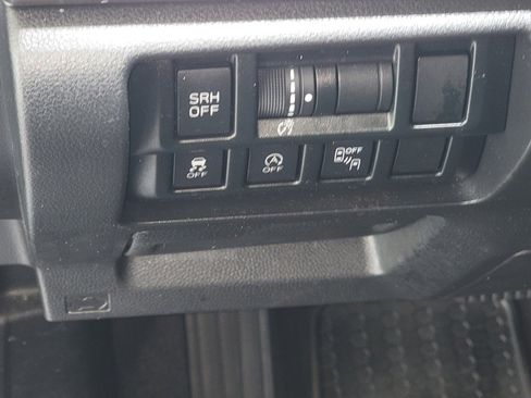 Used 2021 Subaru Crosstrek 2.5i Limited w/ Moonroof Package 1 image 17