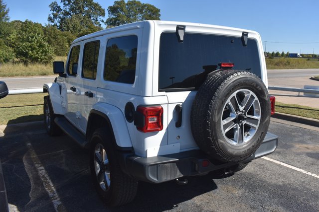 Used 2018 Jeep Wrangler Unlimited Sahara AWD/4WD image 6