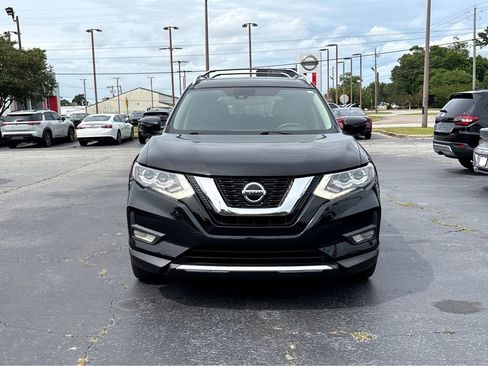 Used 2020 Nissan Rogue SL w/ Premium Package FWD image 2