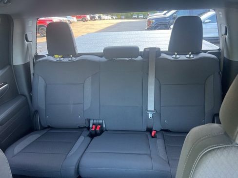 New 2026 GMC Sierra 1500 SLE image 16