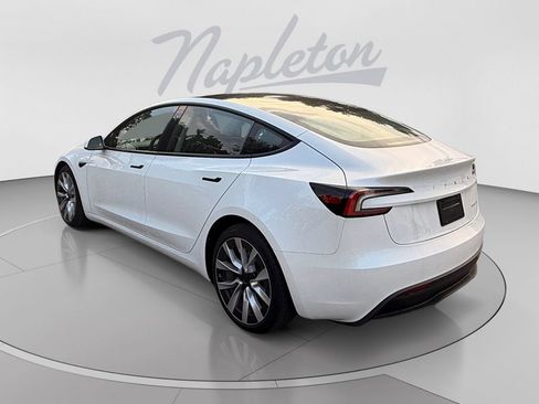 Used 2025 Tesla Model 3 Long Range AWD/4WD image 3