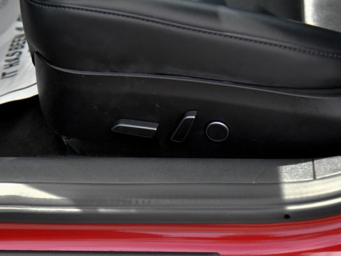 Used 2021 Tesla Model 3 Standard Range Plus image 16