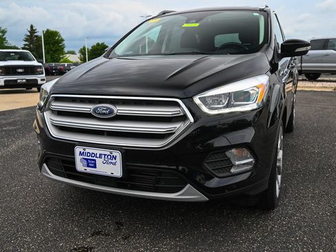 Used 2019 Ford Escape Titanium AWD/4WD image 11