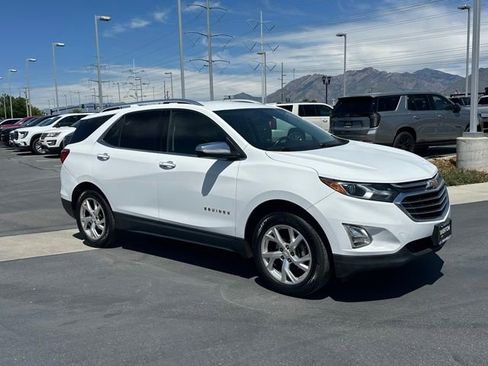 Used 2020 Chevrolet Equinox Premier AWD/4WD image 27