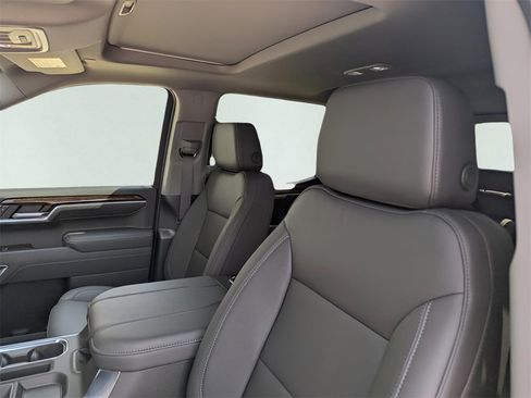 New 2026 GMC Sierra 1500 Elevation w/ Elevation Premium Package image 9