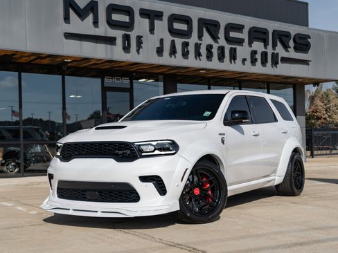 Used 2021 Dodge Durango SRT Hellcat w/ Premium Interior Group image 1