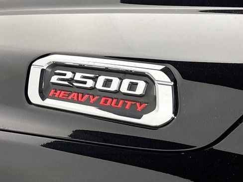New 2026 RAM 2500 Laramie AWD/4WD image 24