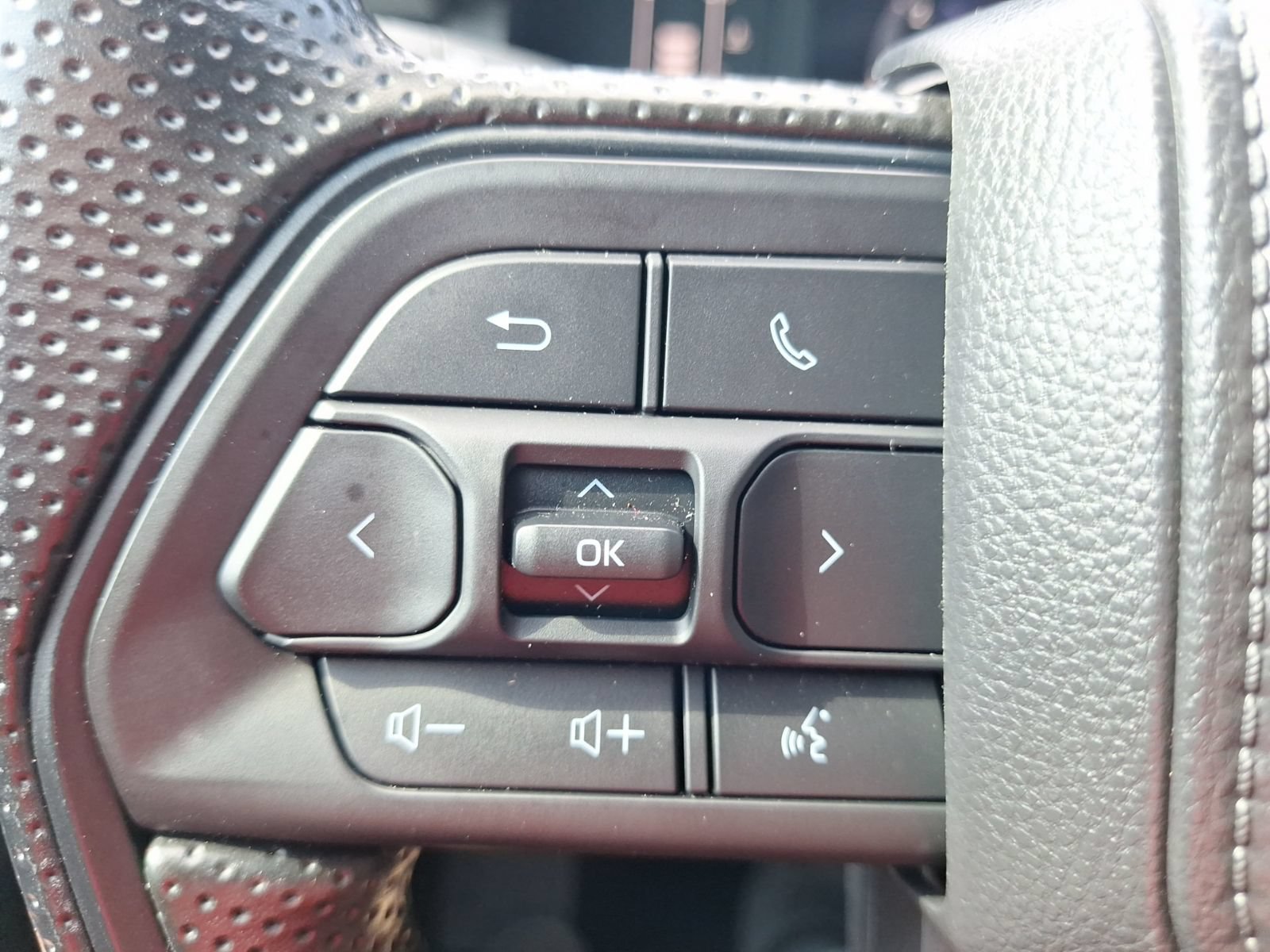 Used 2026 Toyota Tacoma SR AWD/4WD image 20