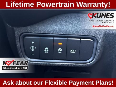 Used 2023 Kia Soul S FWD image 16