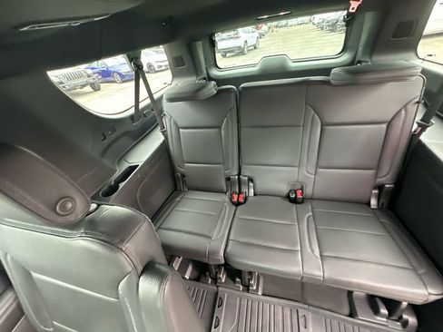 Used 2021 GMC Yukon XL Denali w/ Denali Premium Package RWD image 22