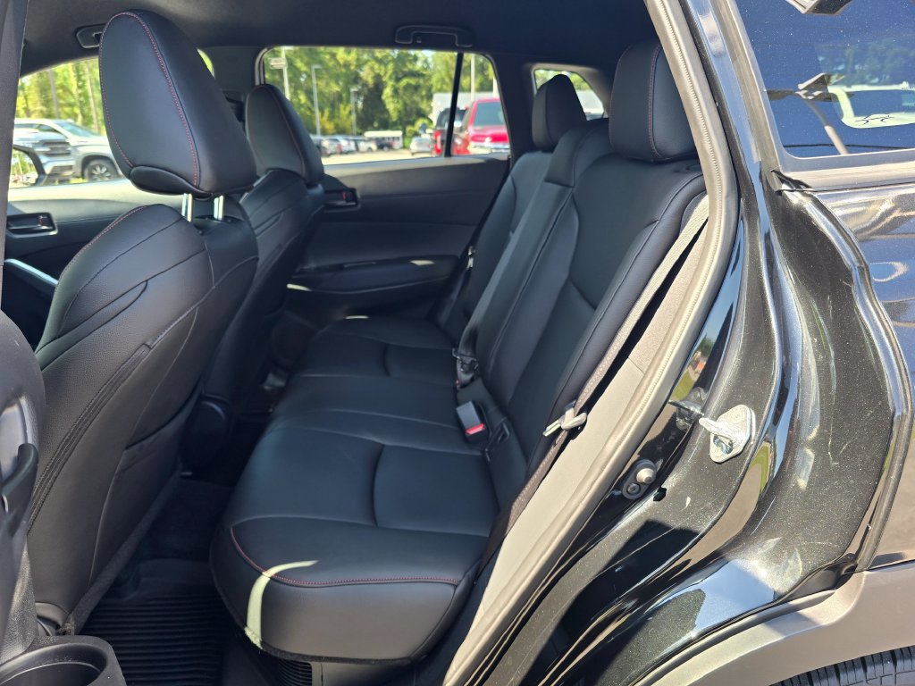 Used 2025 Toyota Corolla Cross AWD Hybrid image 25