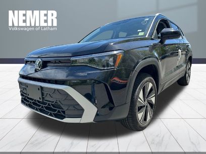 New 2026 Volkswagen Taos SE