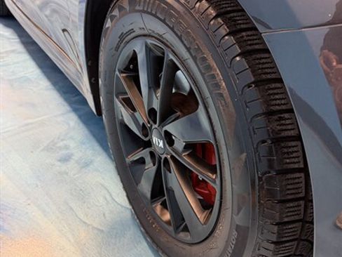 Used 2017 Kia Optima LX image 5