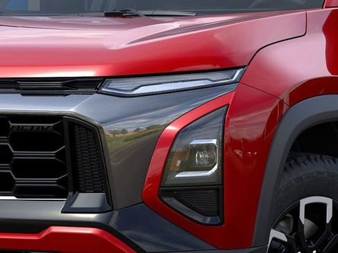 New 2026 Chevrolet Equinox ACTIV AWD/4WD image 10