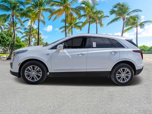 Used 2022 Cadillac XT5 Premium Luxury w/ Technology Package FWD image 6