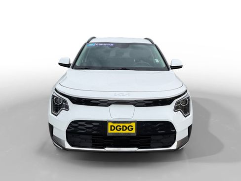 Used 2024 Kia Niro Wind FWD image 8
