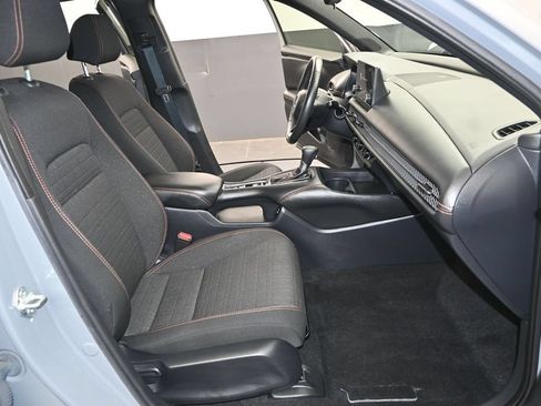 Certified 2025 Honda HR-V Sport image 20